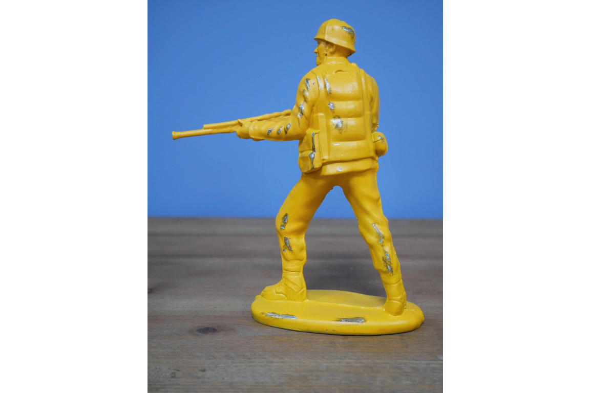Toy Soldier Yellow (7275)