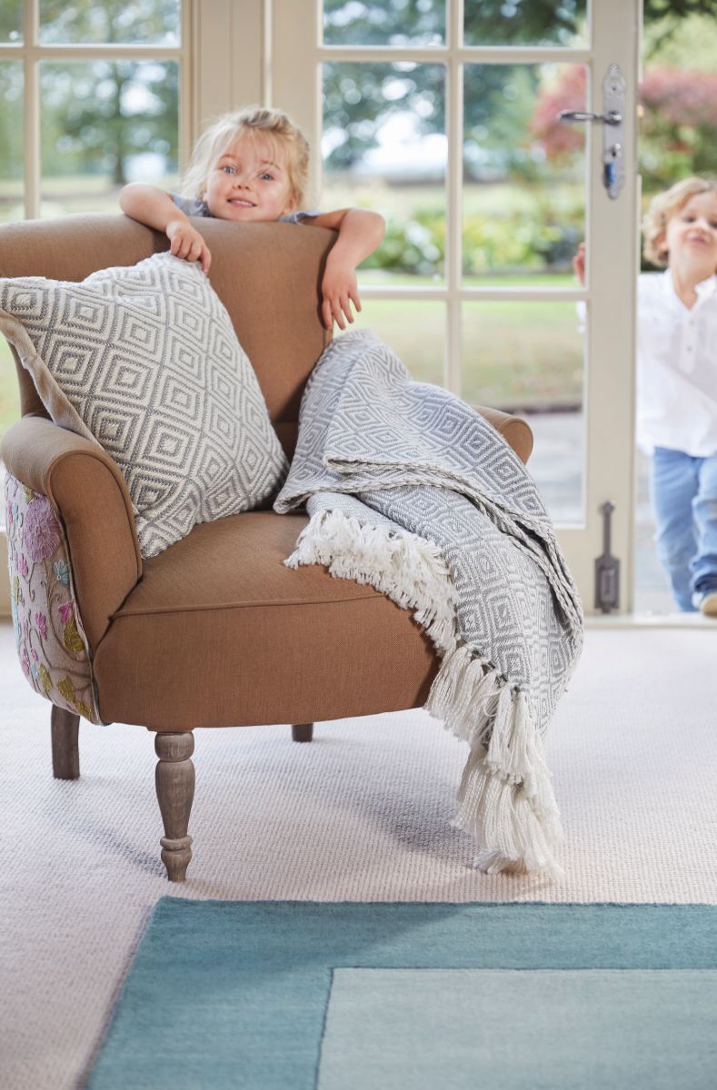 Hug Rug Woven Diamond Throw Sky Grey
