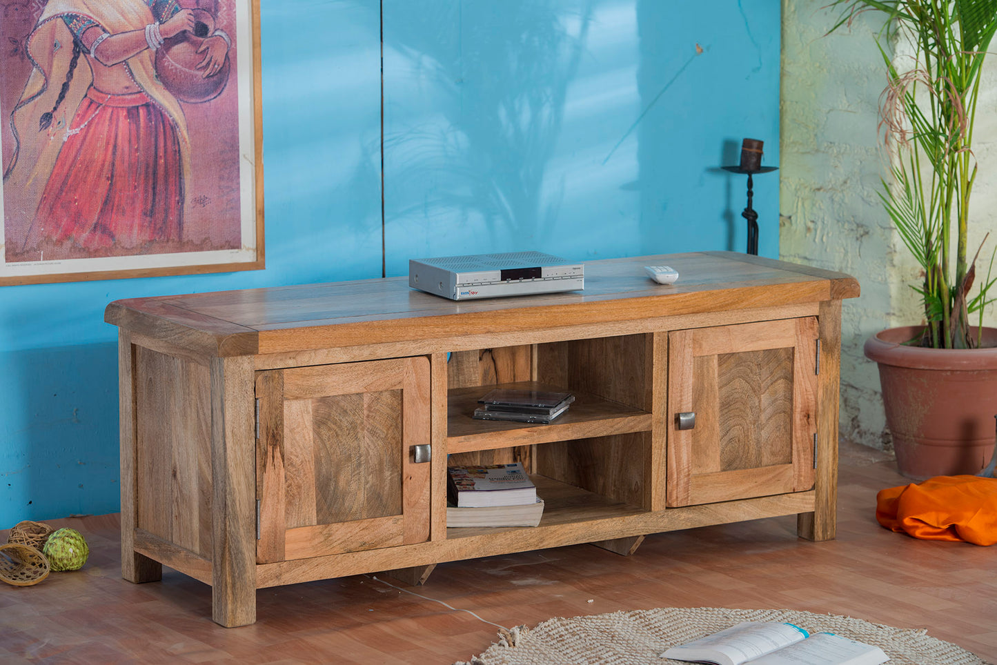 Odisha Large TV Unit