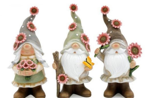 Standing Gnomes With Sunflowers