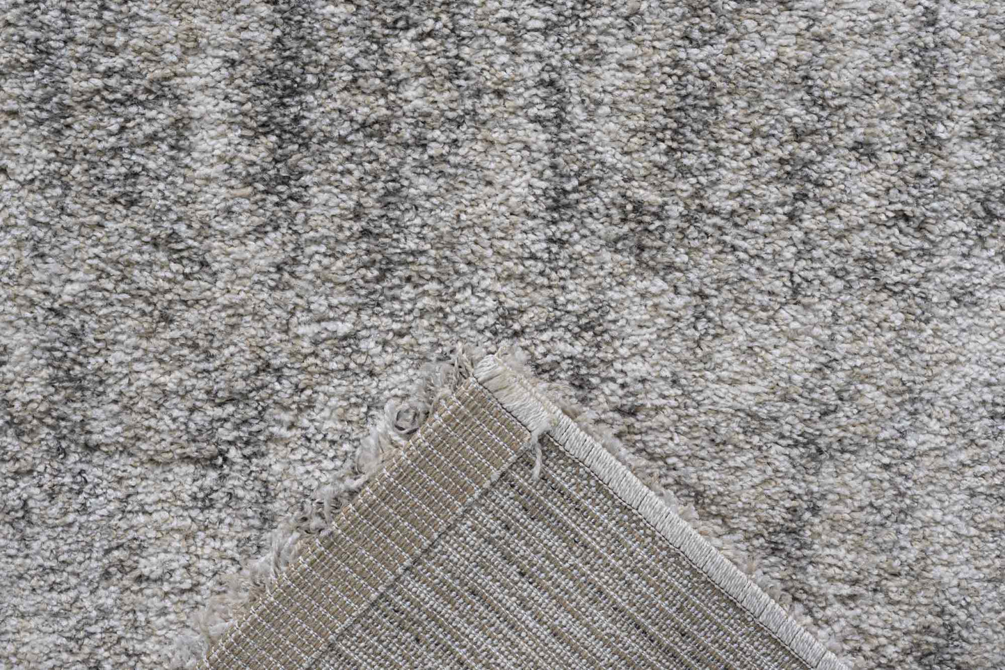 Mehari heatset wilton in Cream