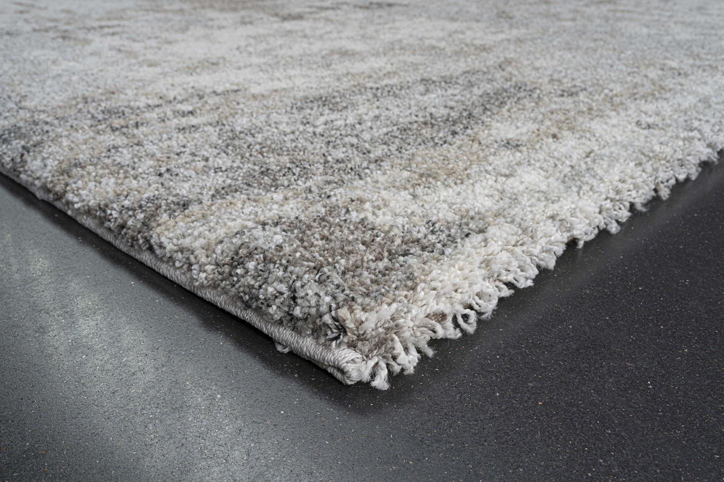 Mehari heatset wilton in Cream