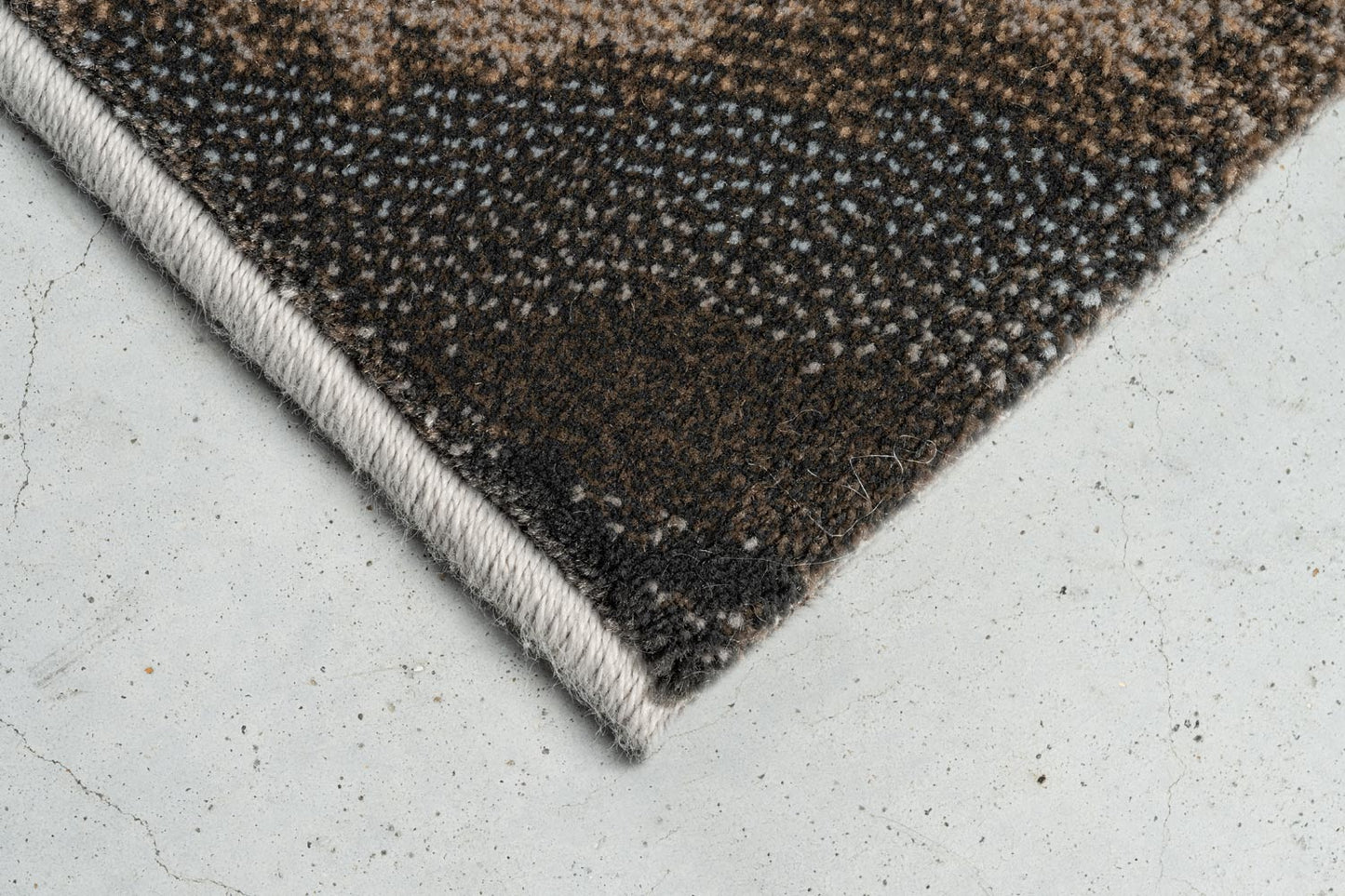 Opulence Heavy Heatset Wilton 063-0065-4243