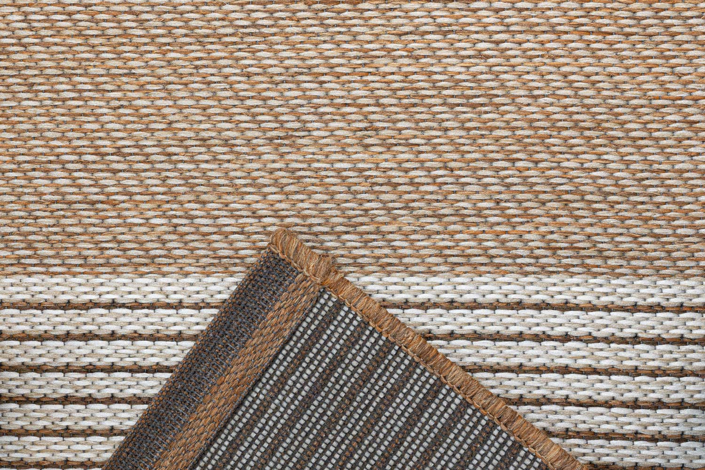 Brighton in/outdoor in brown terracotta
