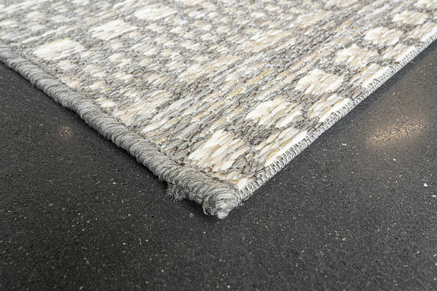 Brighton Flatweave in Silver