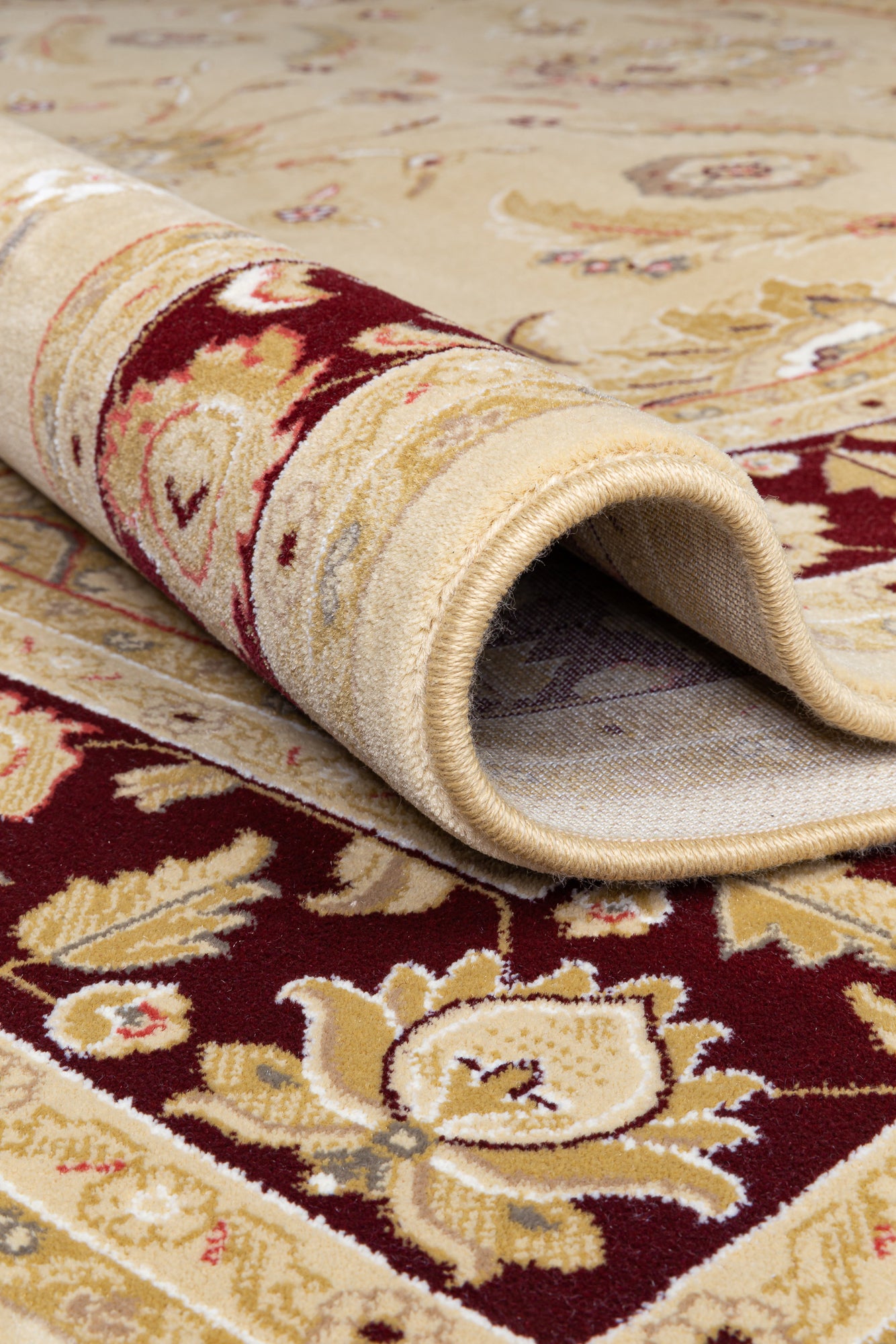 Noble Art heatset wilton in Ivory/red