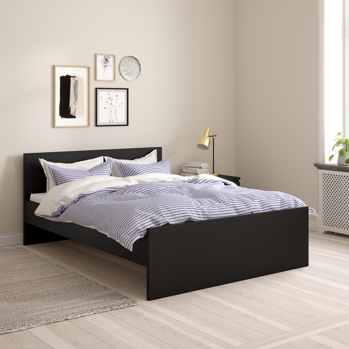Naia Double Bed in Black Matt