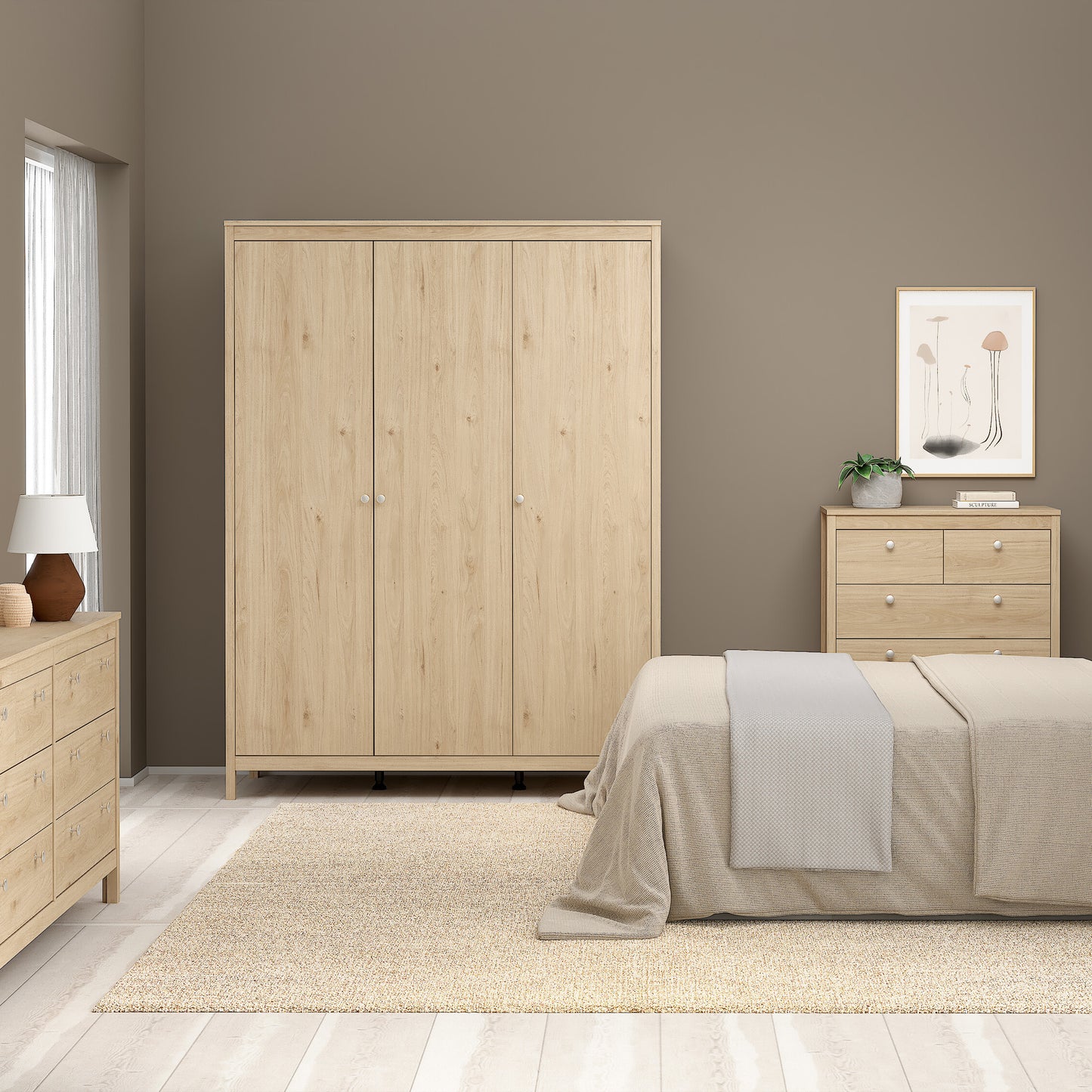 Madrid Bedroom Package in Jackson Hickory Oak