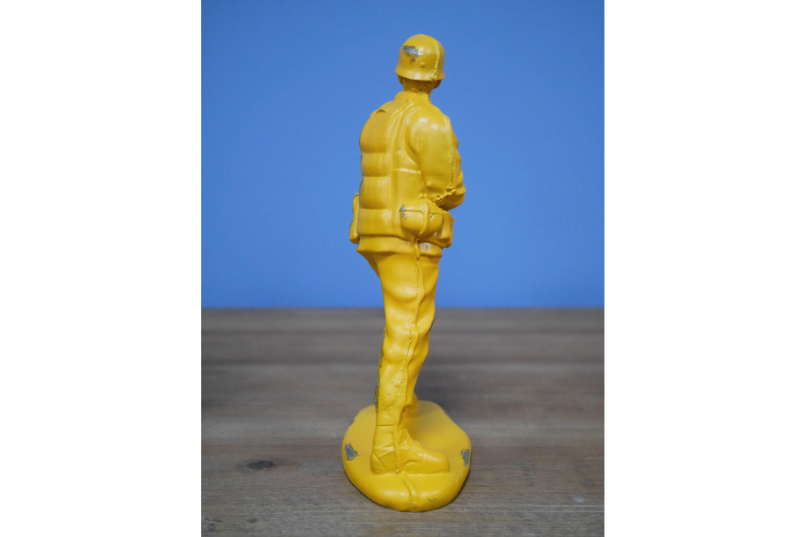 Toy Soldier Yellow (7275)