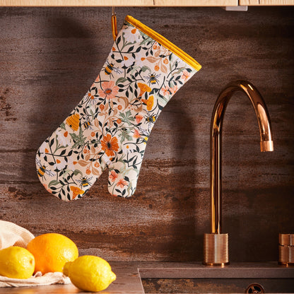 Bee Bloom Gauntlet Oven Glove