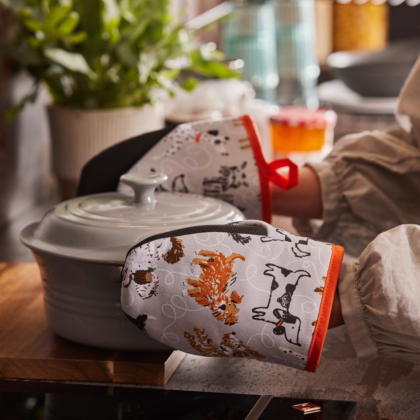 Dog Days Microwave Mitts Pair