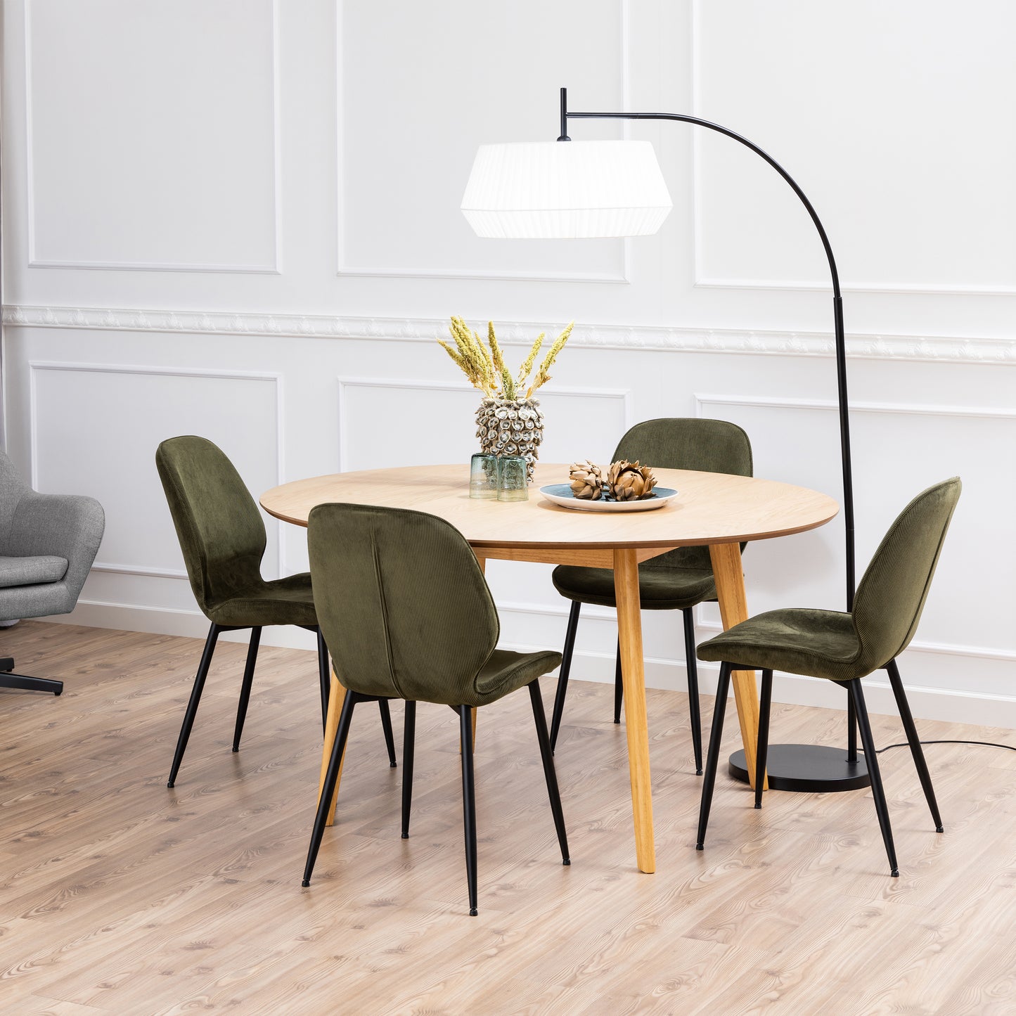Nagano Round Dining Table in Oak Set 4 Olive Green Chairs