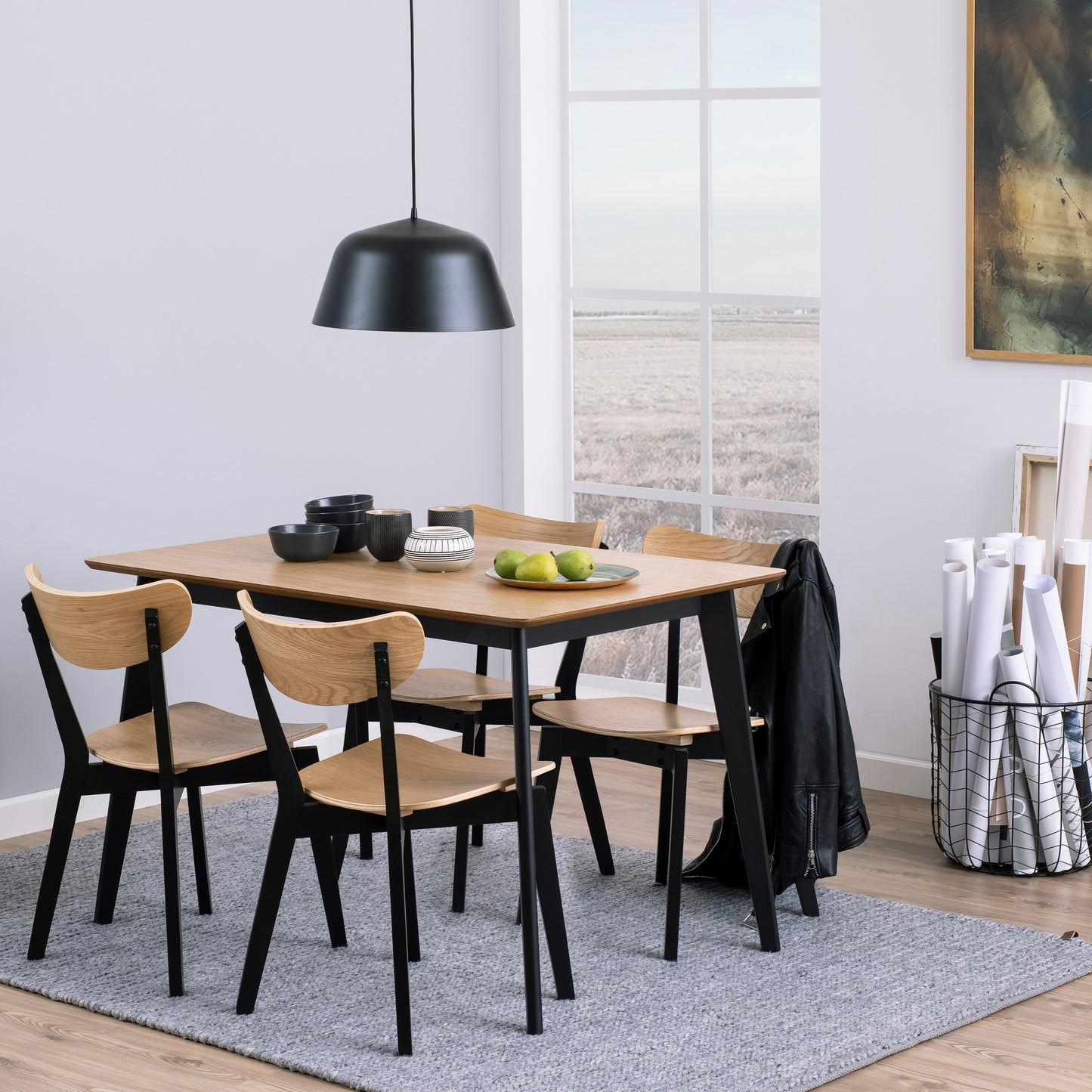 Roxby Dining Table in Oak & Black Set 4 Black and Oak Chairs
