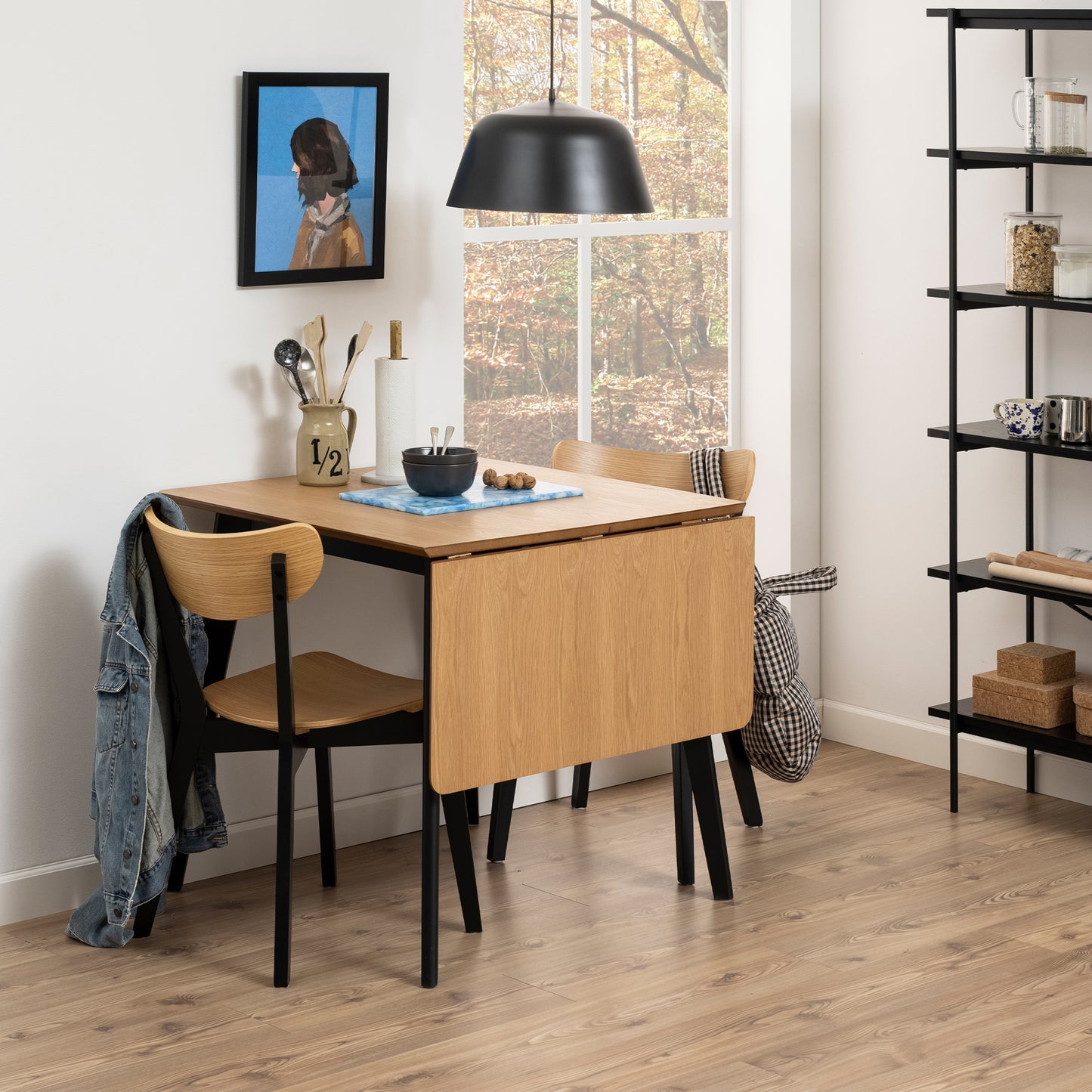 Roxby Extending Dining Table in Oak & Black Set 2 Black and Oak Chairs