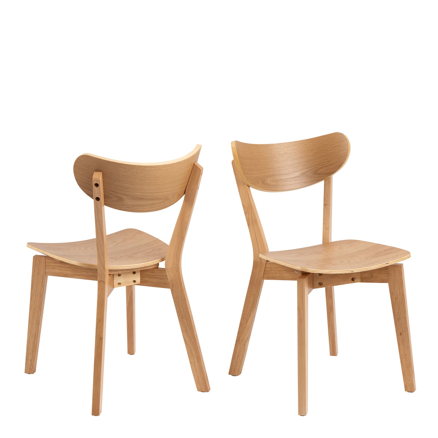 Roxby Round Dining Table in Oak Set 4 Oak Chairs