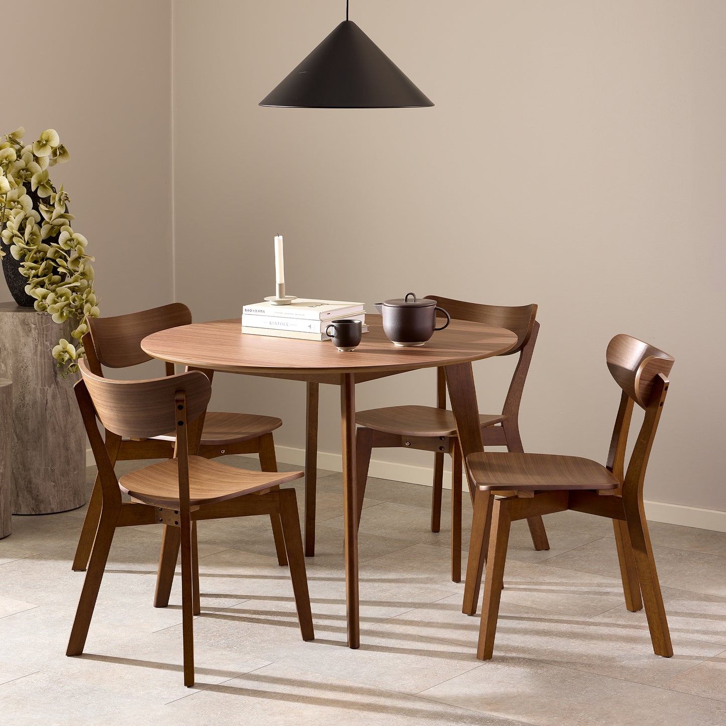 Roxby Round Dining Table in Walnut Set 4 Walnut Chairs