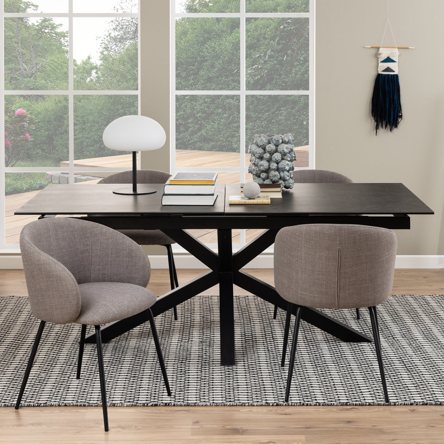 Heaven Extendable Dining Table with Ceramic Black Top