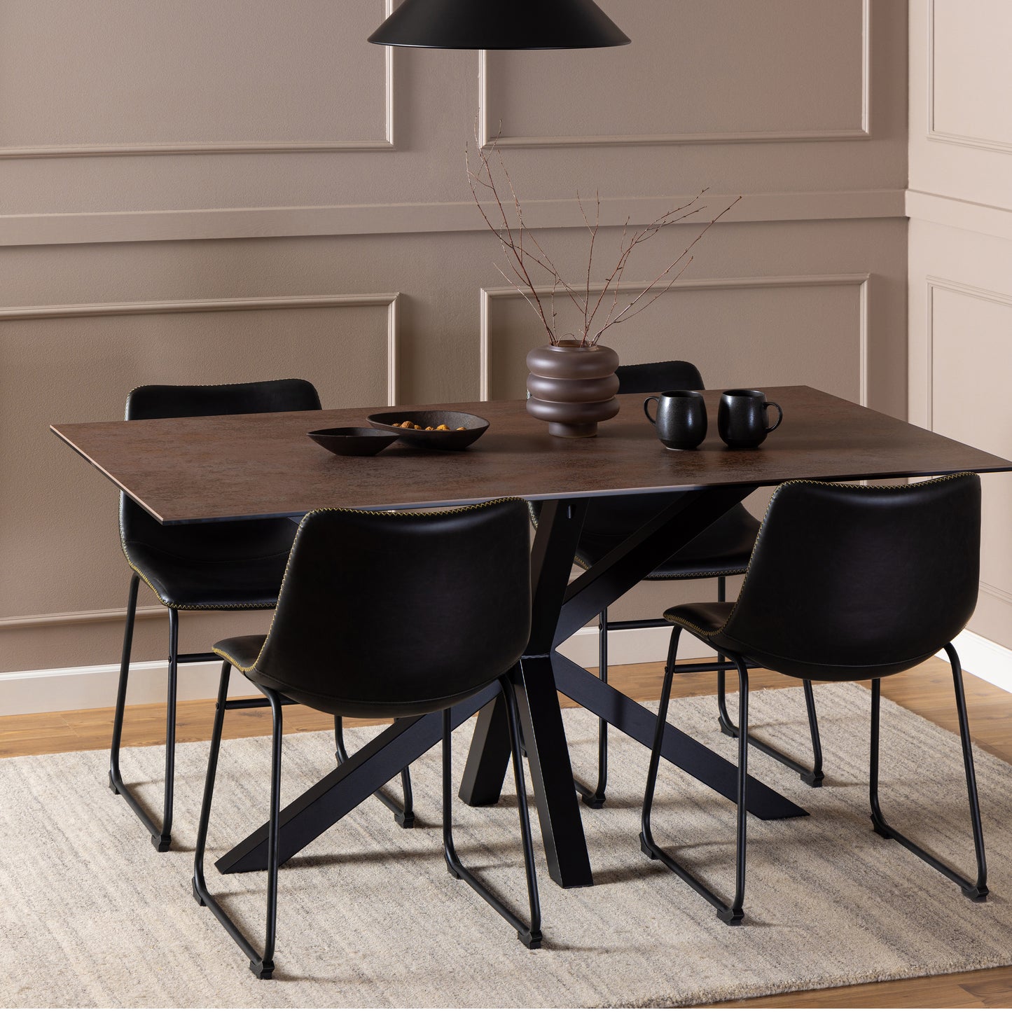 Heaven Dining Table in Ceramic Rusty Brown