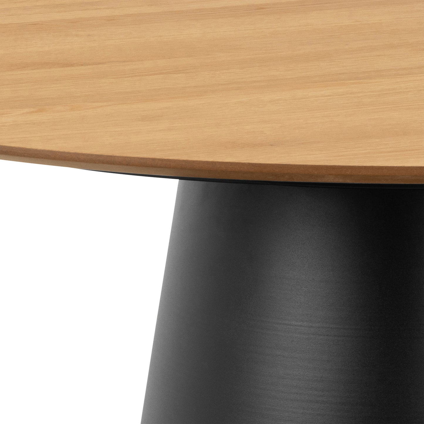 Soli Round Dining Table in Oak/Black Set 4 Black Chairs