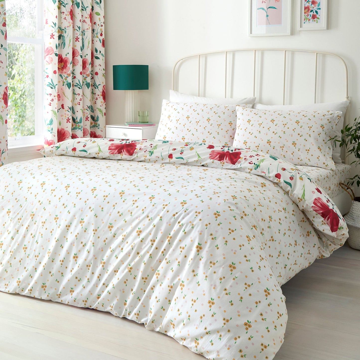 Abstract Poppy Duvet Cover Set in Red