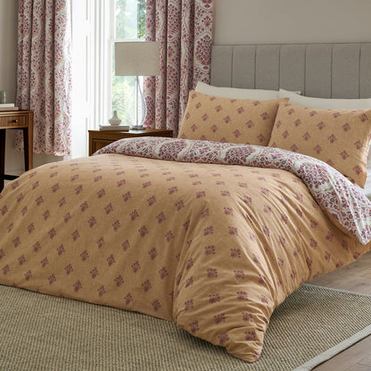 Ashmead Duvet Cover Set in Berry