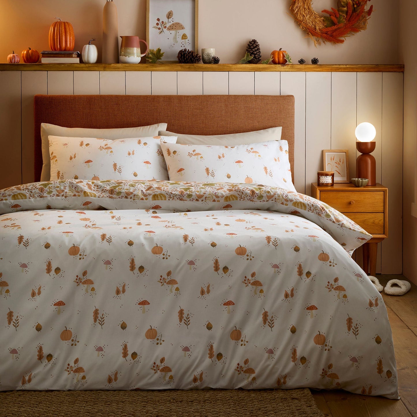Autumn Foliage Duvet Cover Set in Natural