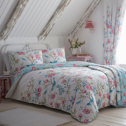 Amelle Duvet Cover Set in Blue