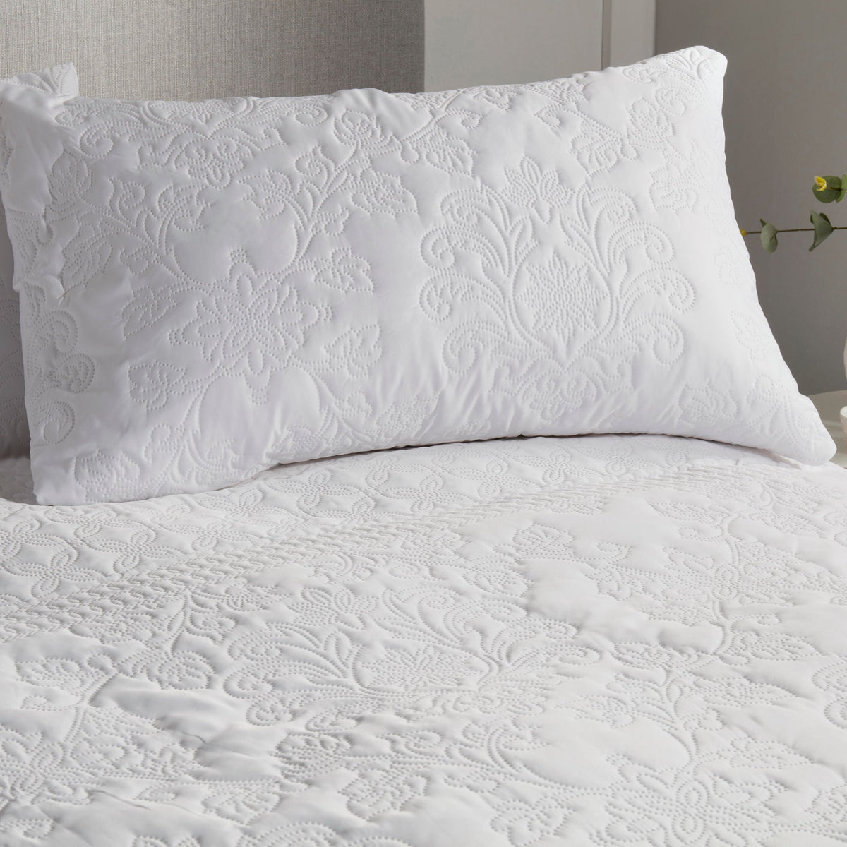 Avery Stripe Duvet Cover Set in White