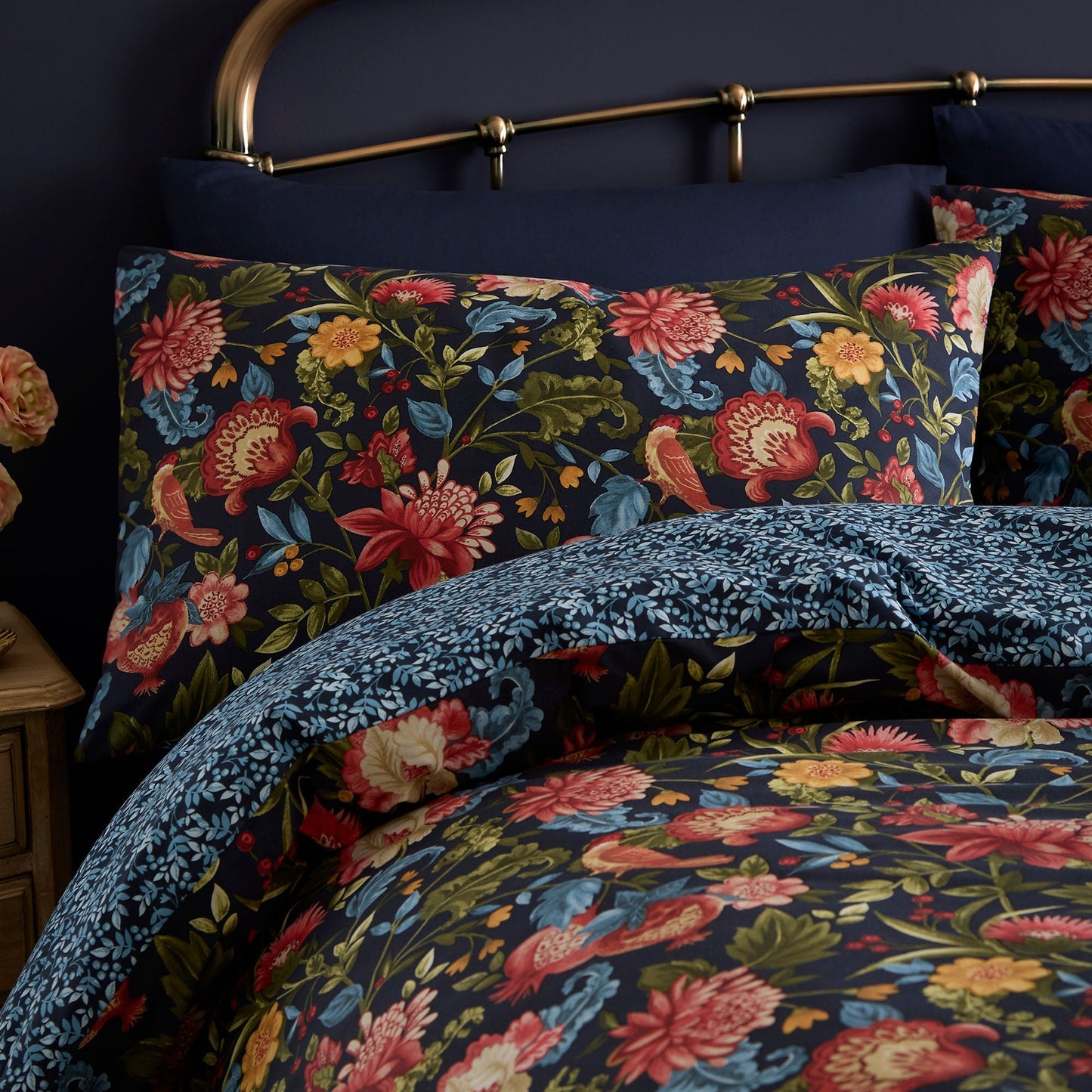 Bejewelled Duvet Cover Set in Navy
