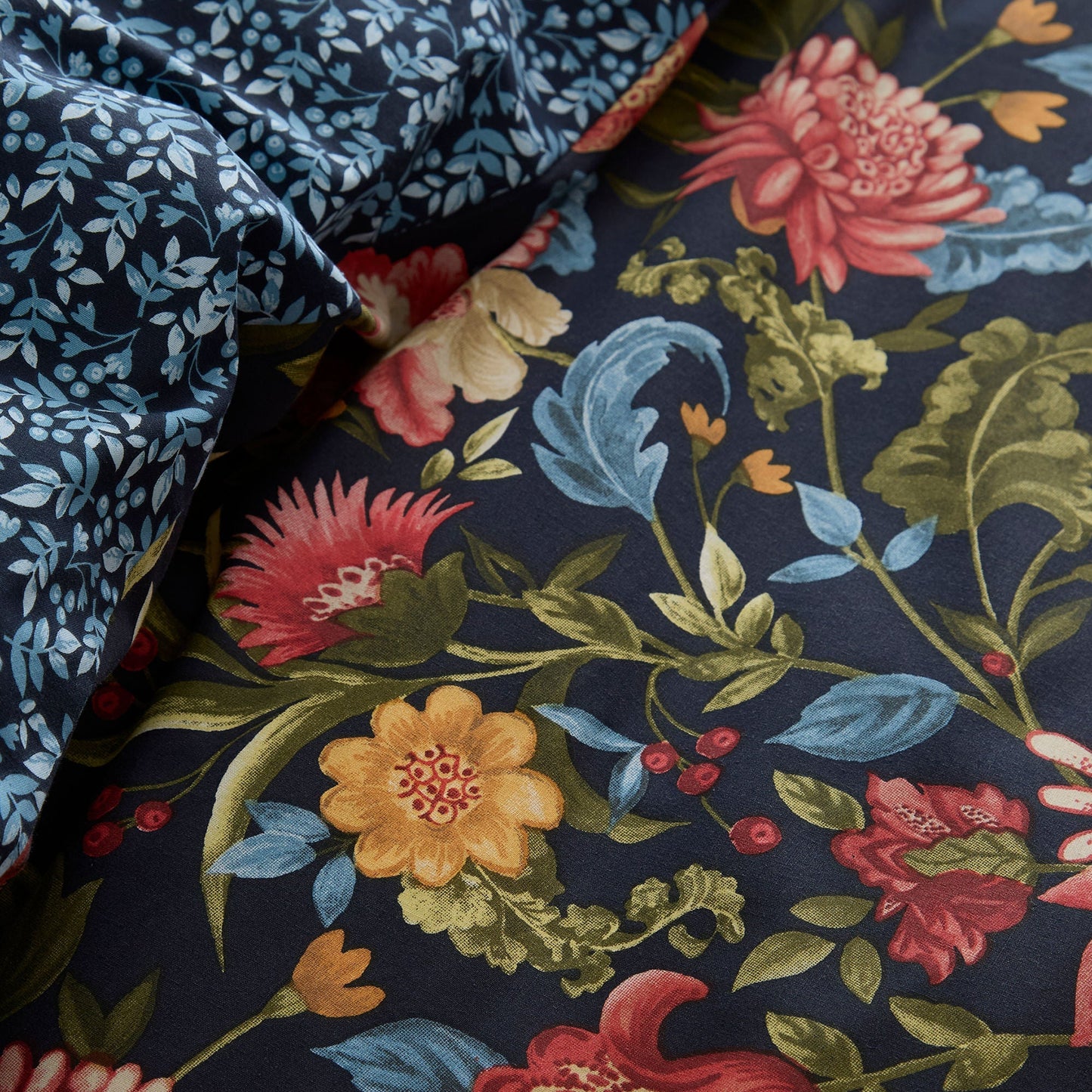 Bejewelled Duvet Cover Set in Navy