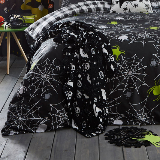 Boo Halloween Throw in Black