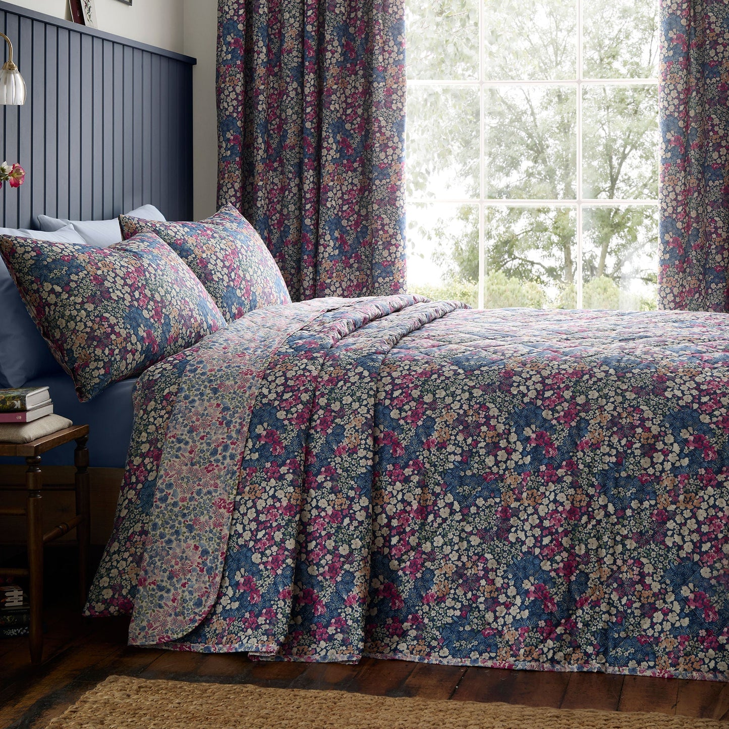 Bessie Bedspread in Navy