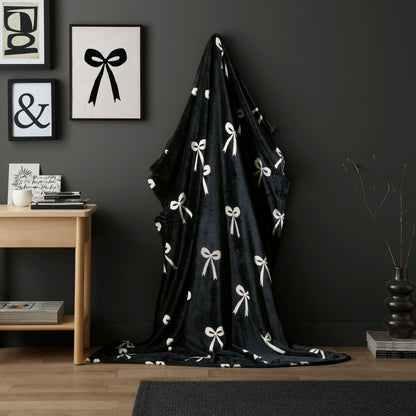 Bows Throw in Monochrome