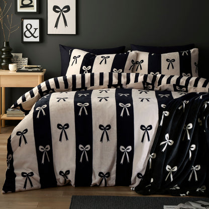Bows Throw in Monochrome