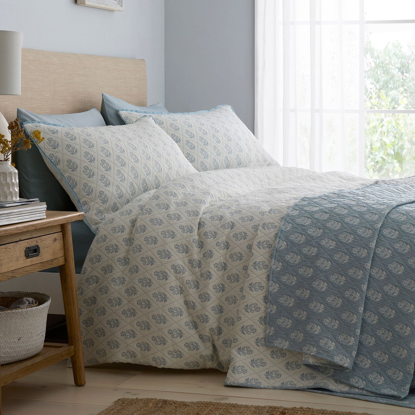 Block Floral Duvet Cover Set in Blue