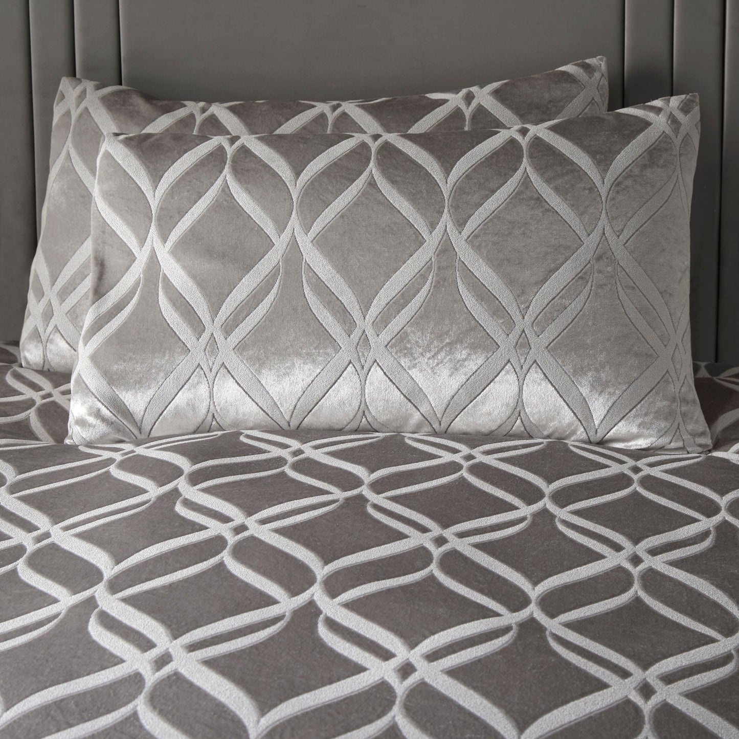 Belfort Duvet Cover Set in Silver