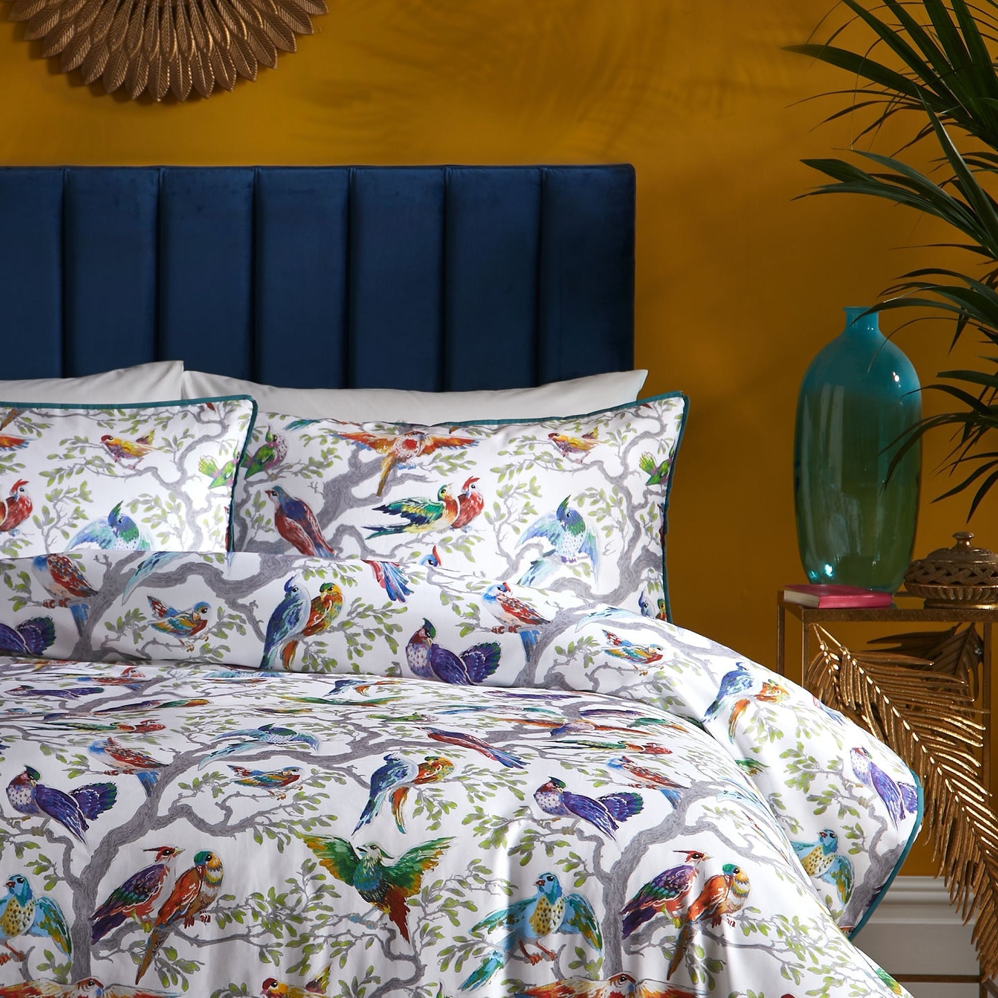 Birdity Absurdity Duvet Cover Set in Multicolour