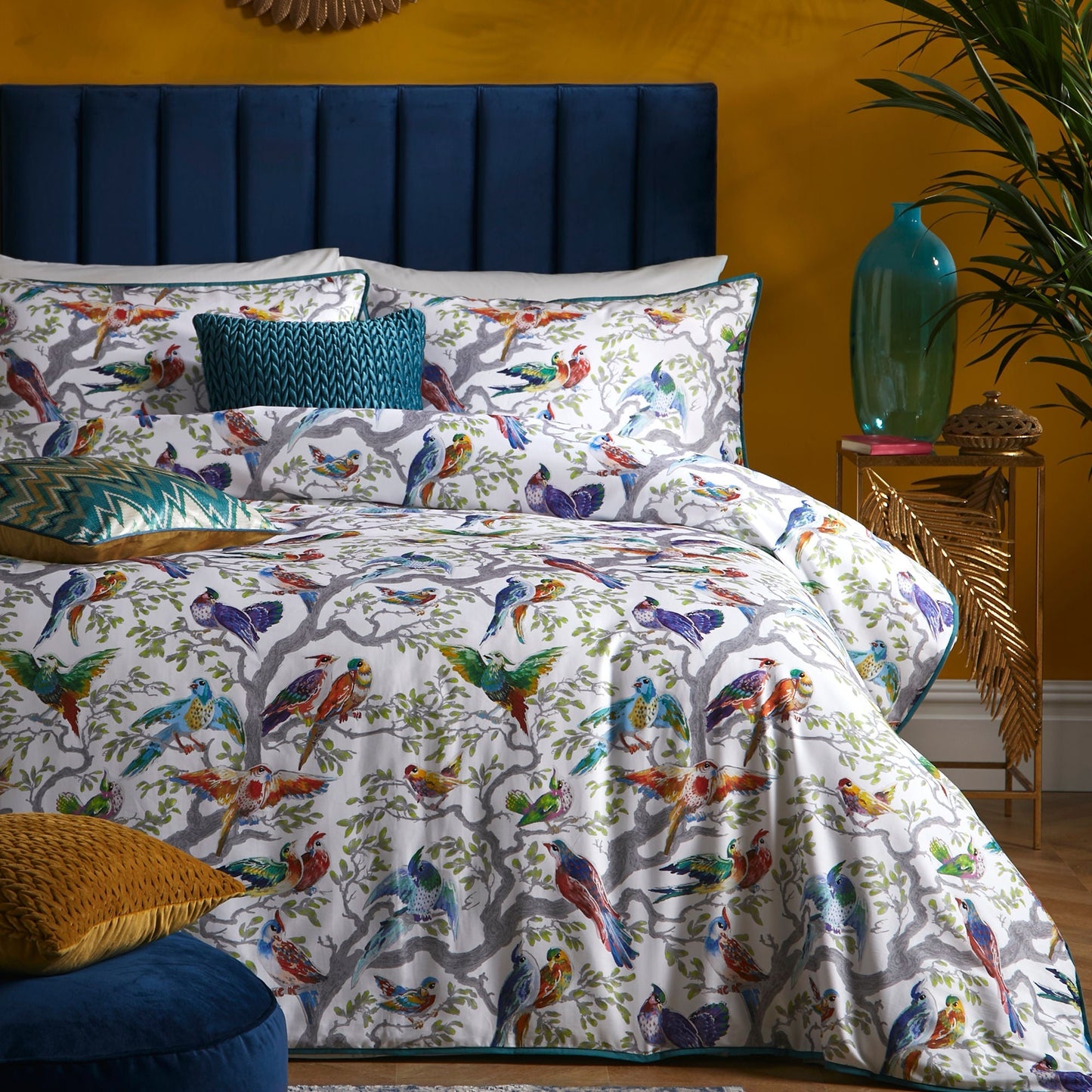 Birdity Absurdity Duvet Cover Set in Multicolour