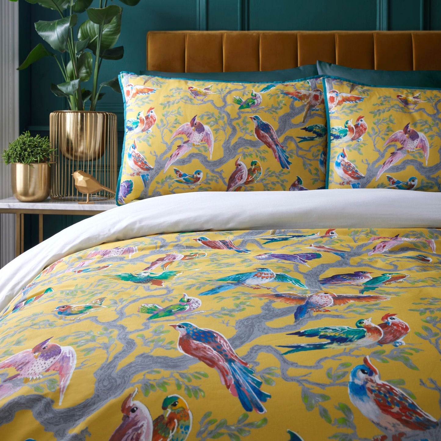 Birdity Absurdity Duvet Cover Set in Yellow