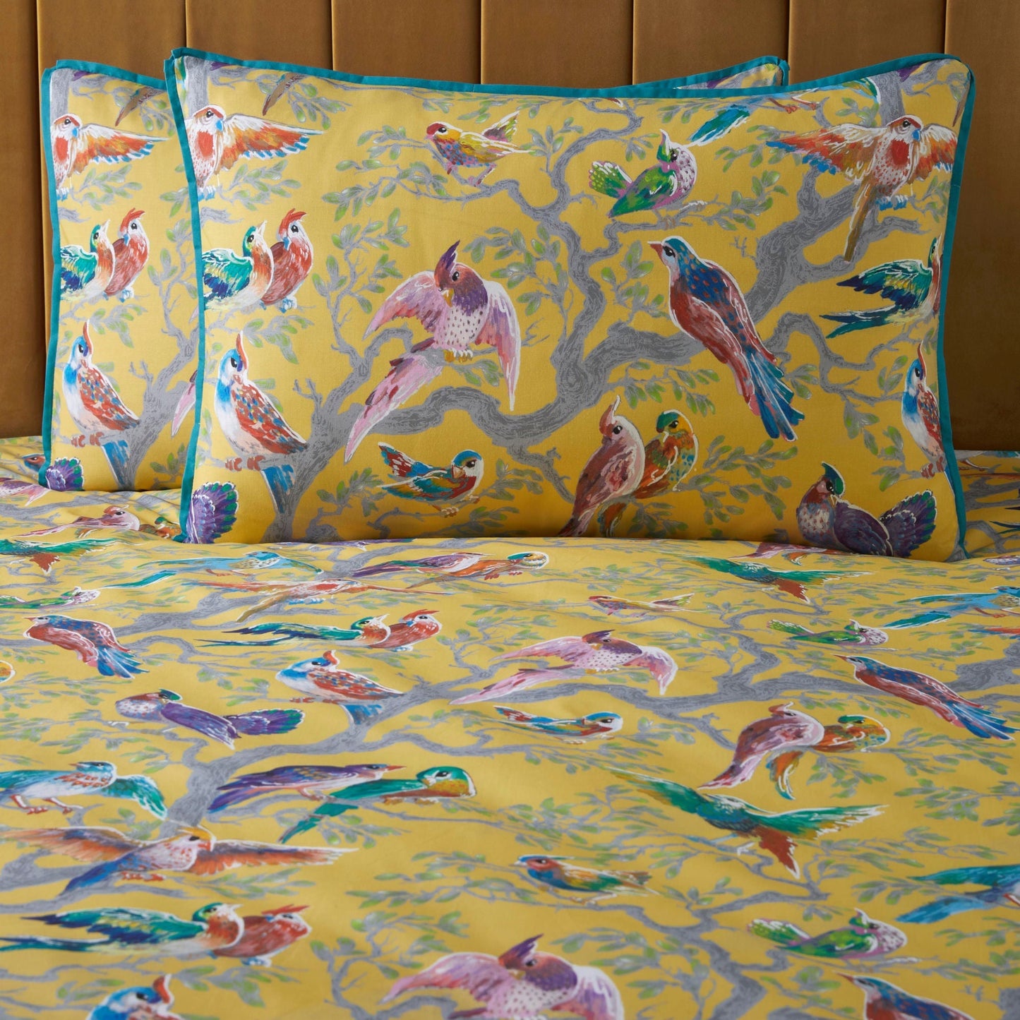 Birdity Absurdity Duvet Cover Set in Yellow