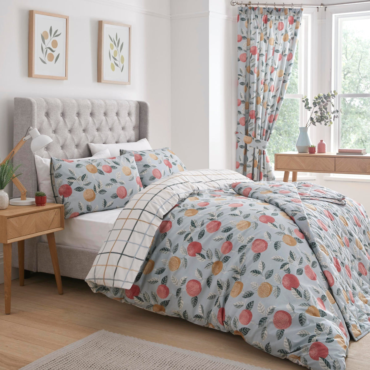 Botanical Fruit Bedspread in Green
