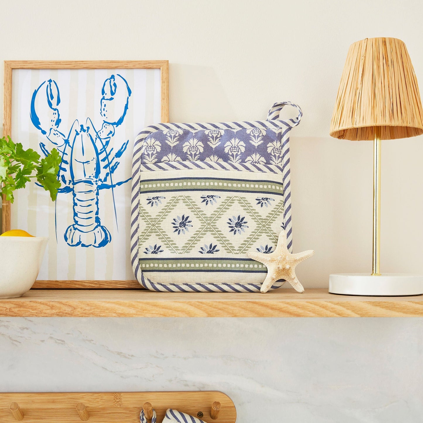Coastal Treasures Pot Mitt