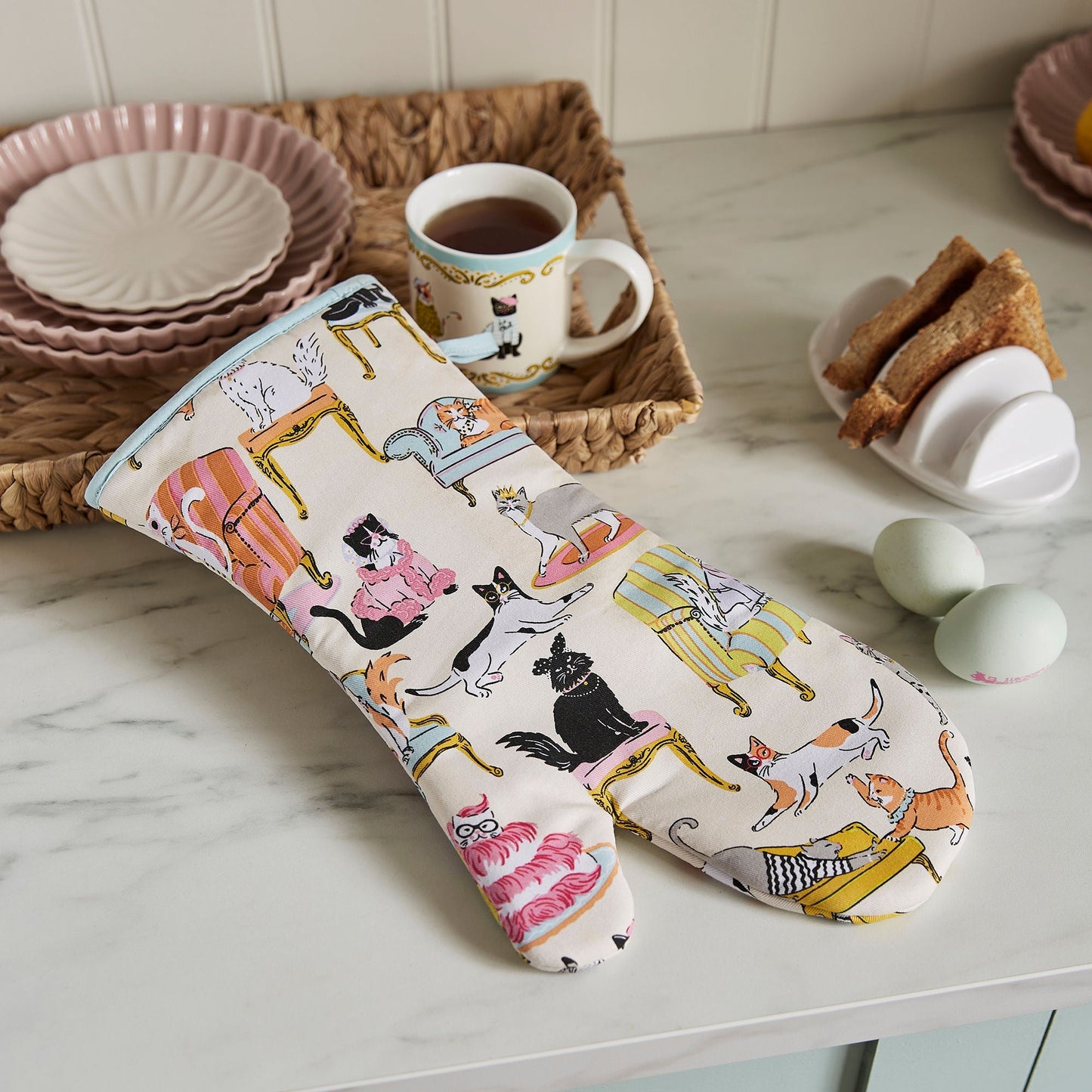 Cool Cats Gauntlet Oven Glove