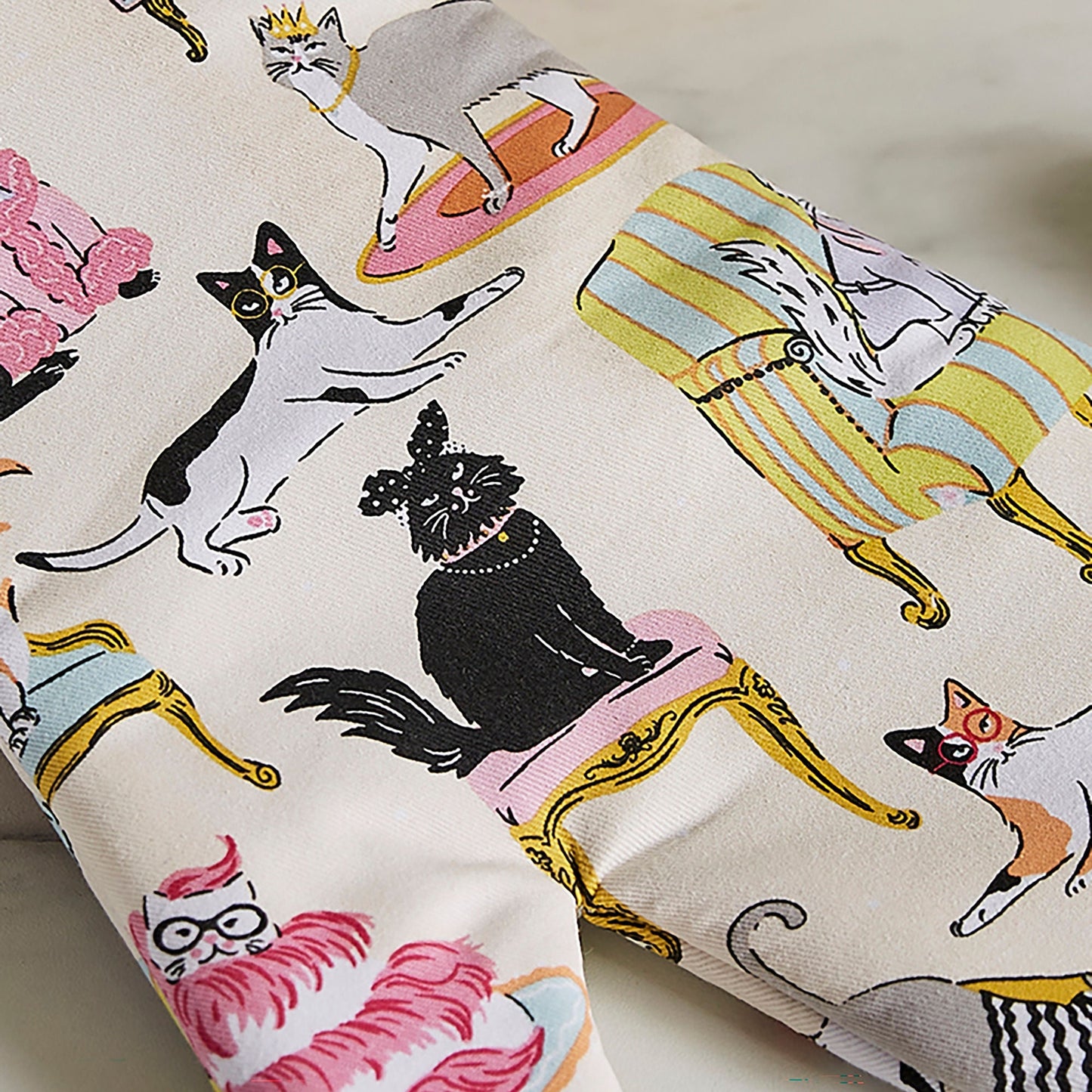 Cool Cats Gauntlet Oven Glove