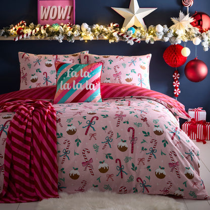 Candy Stripe Throw Throw in Pink