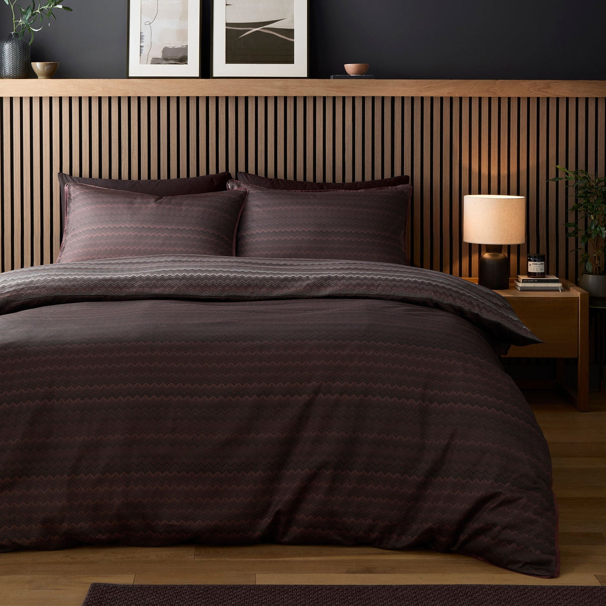 Chevron Stripe Duvet Cover Set in Chocolate