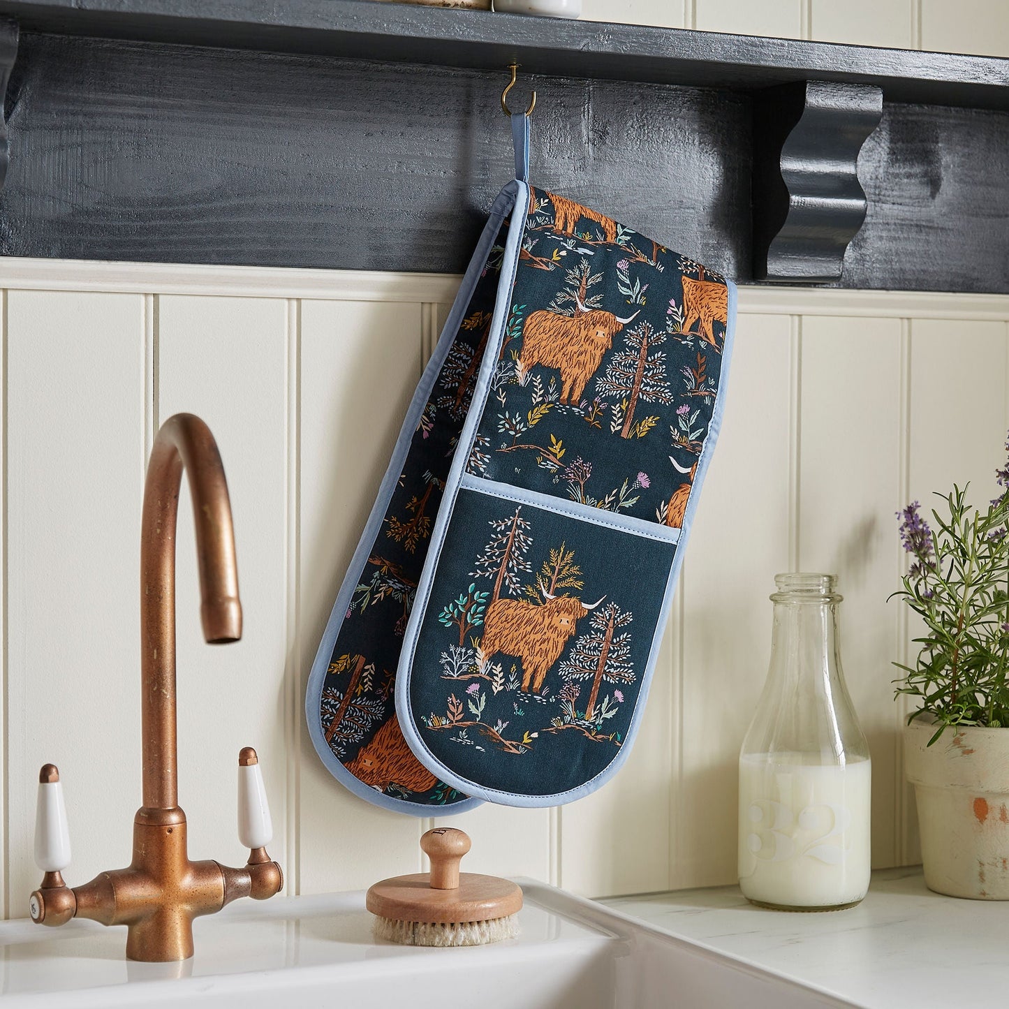 Connie the Cow Double Oven Glove