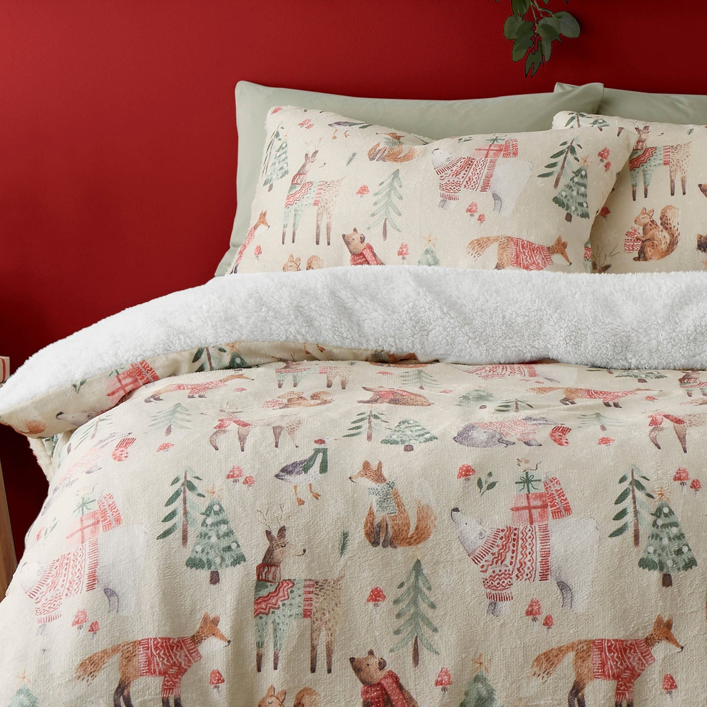 Christmas Woodland Animals Duvet Cover Set in Natural
