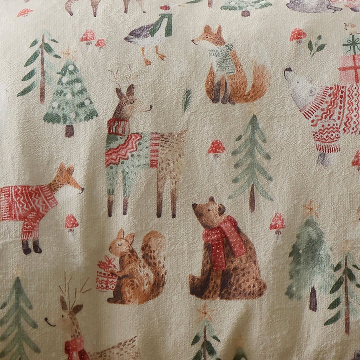 Christmas Woodland Animals Duvet Cover Set in Natural