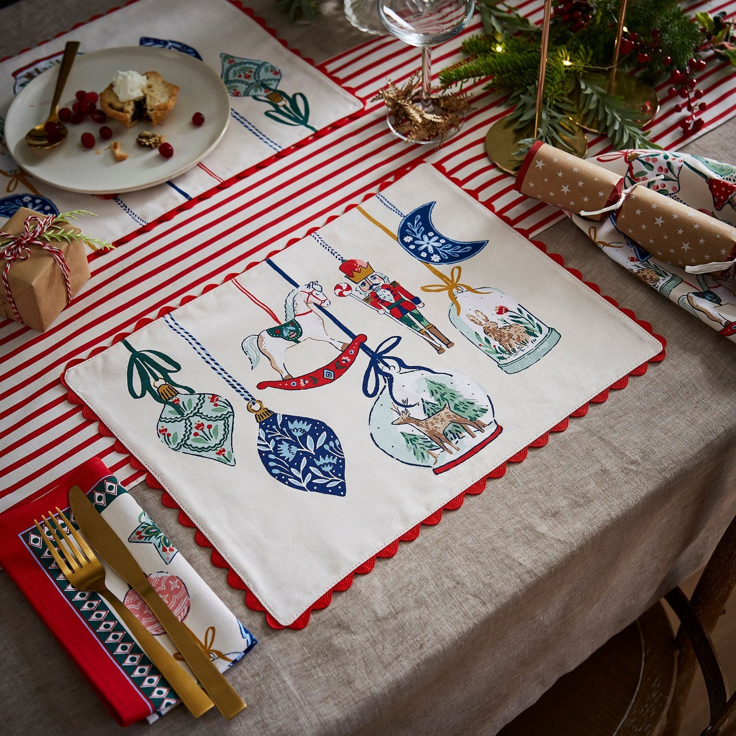 Christmas Ornaments Cotton Placemats 2 Pack